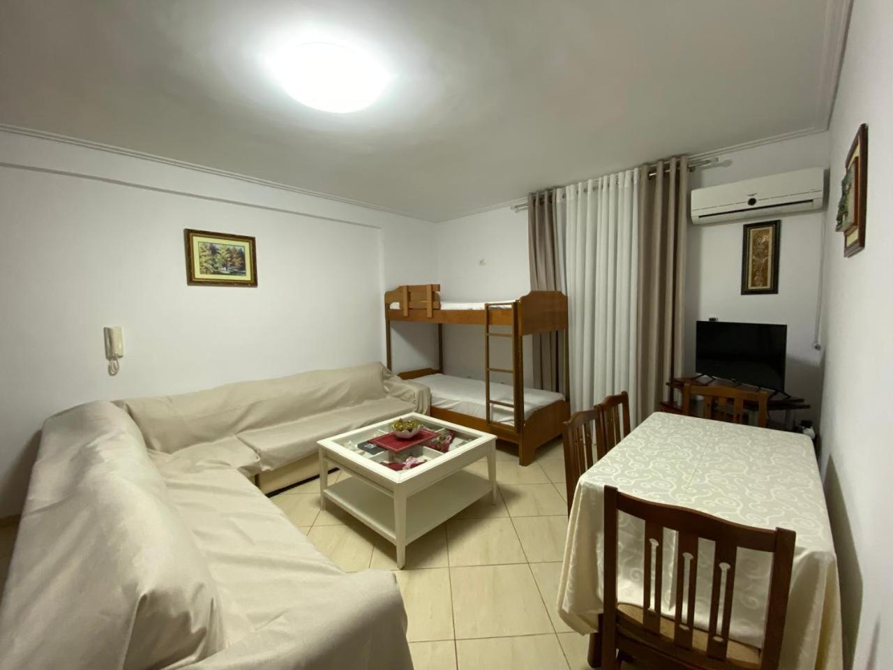 Olive Tree Apartment Saranda Dış mekan fotoğraf